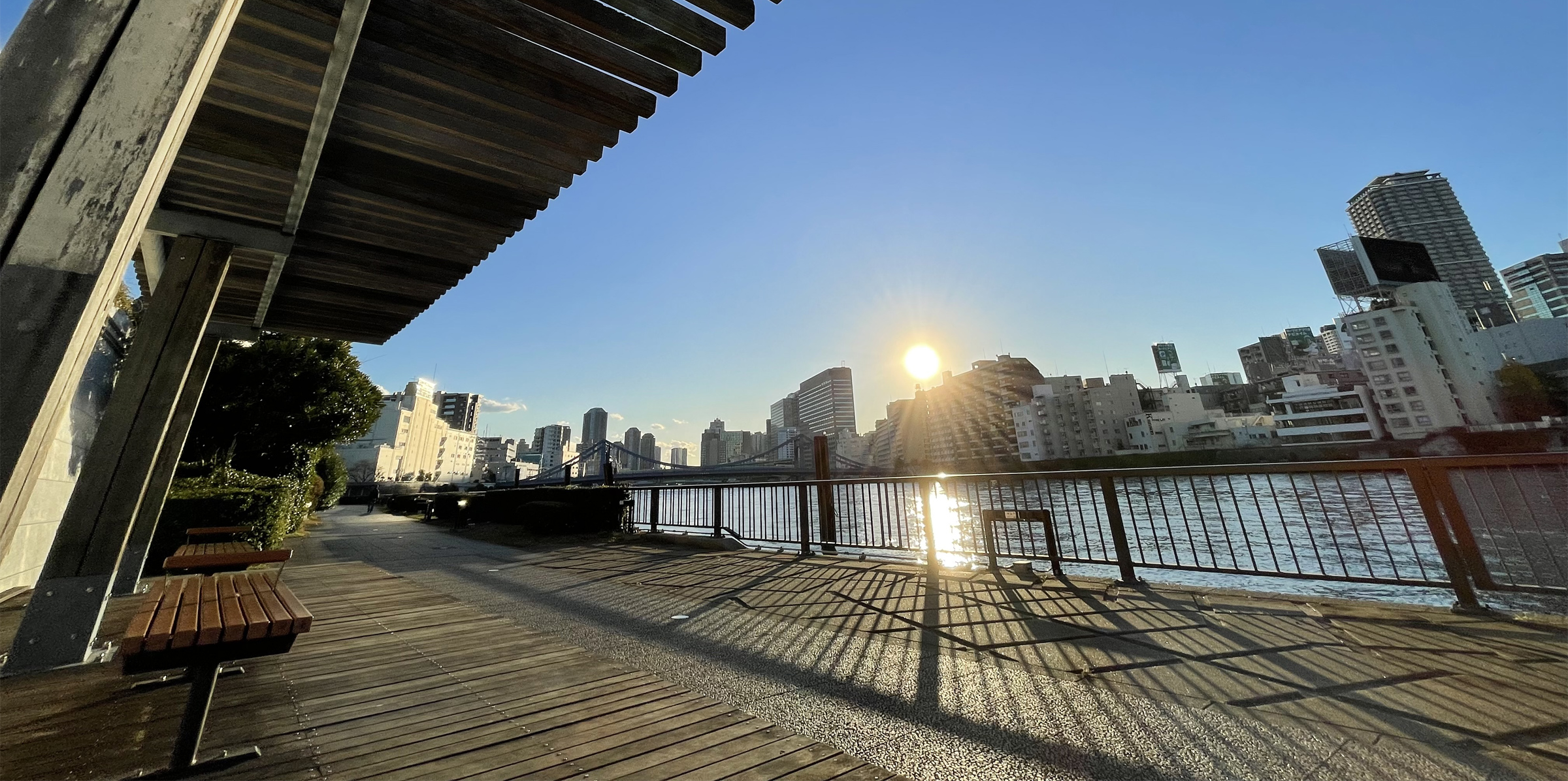 隅田川テラスからの夕陽