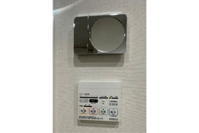 浴室乾燥機・洗面拡大鏡